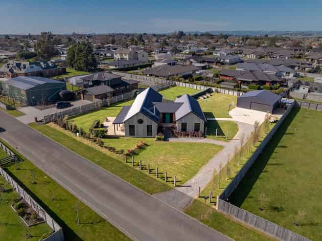 1 Remutaka Lane, Carterton
