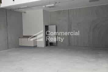 Modern Industrial Unit Near Airport