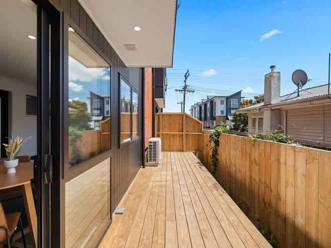 3/30 Cameron Road, Hamilton East