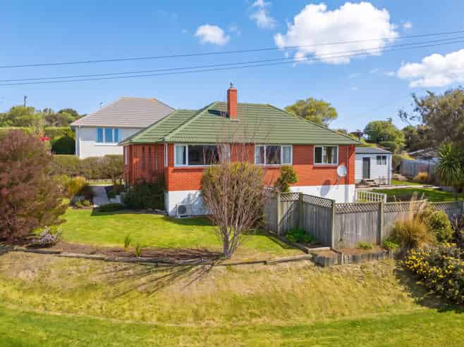 4 Eastbank Street, Waverley