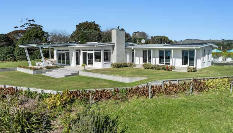  Te Wakanui Road, Tirohanga
