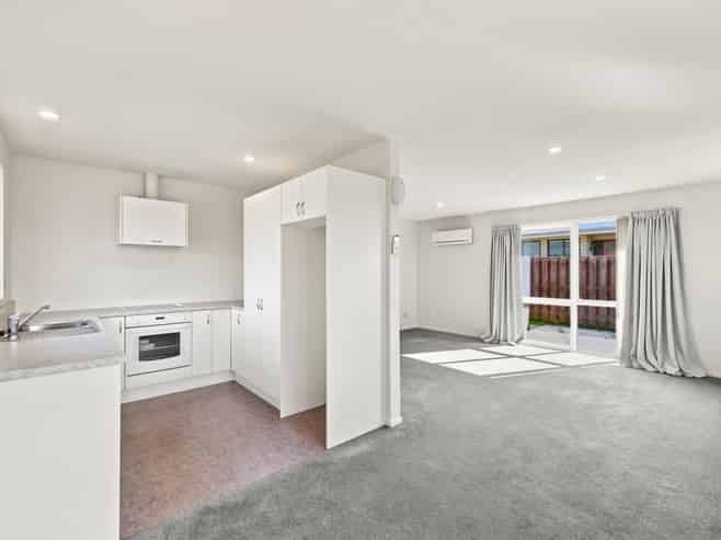 6 Seadown Crescent, Amberley