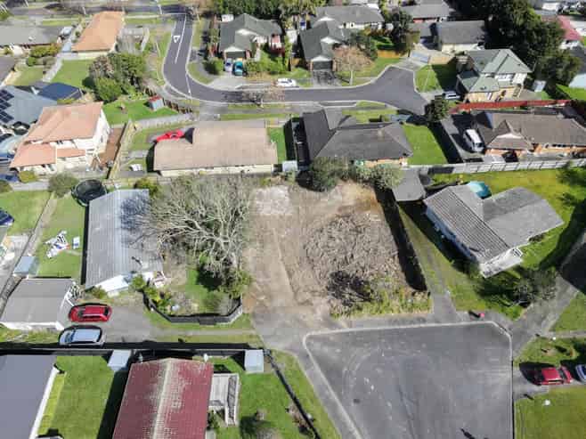 4 Lansdown Place, Papakura