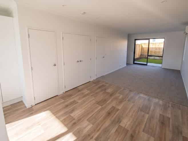 32 Kilcadden Drive, Flat Bush