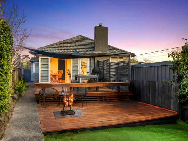 56 Vodanovich Road, Te Atatu South