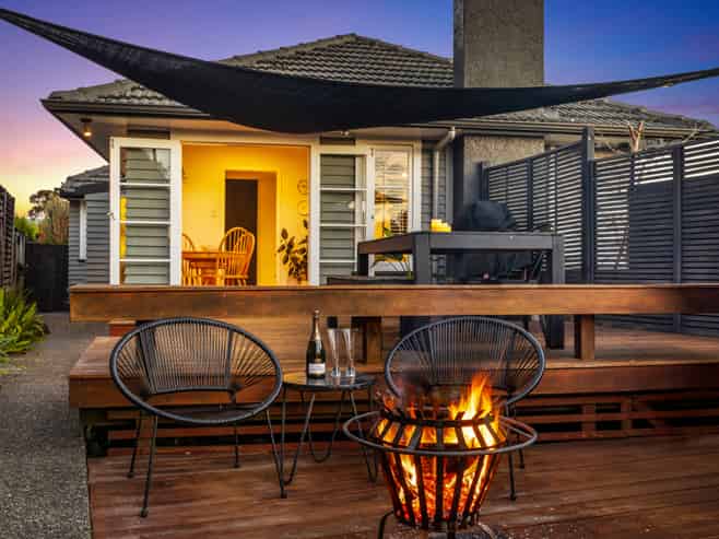 56 Vodanovich Road, Te Atatu South
