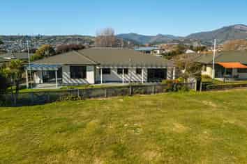 3 Golf Haven Way, Annesbrook