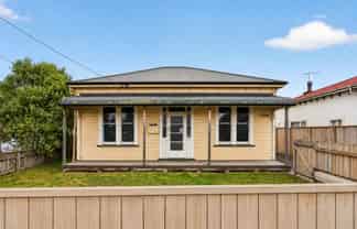 77 Lincoln Road, Masterton