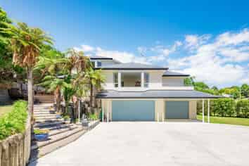 206 Matai Rd, Raumati Beach