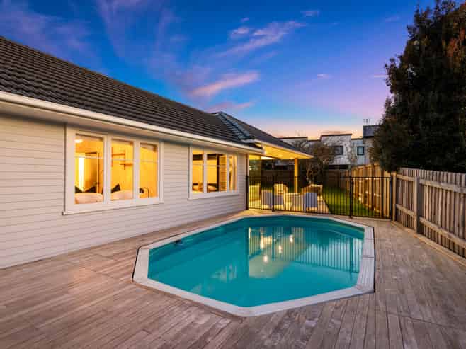 3 Shamrock Lane, Te Atatu Peninsula