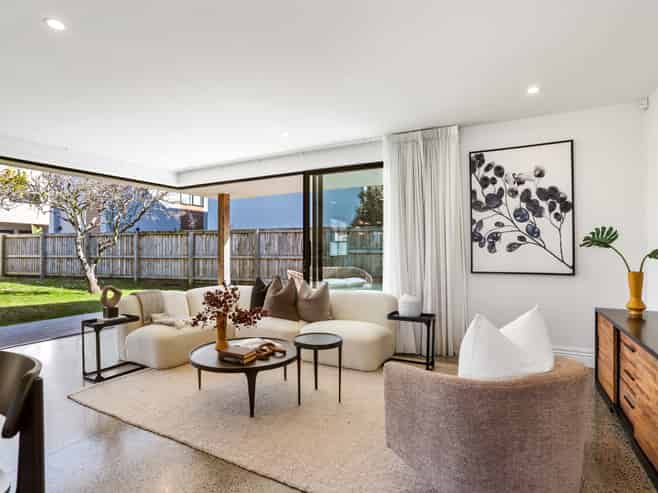 3 Shamrock Lane, Te Atatu Peninsula