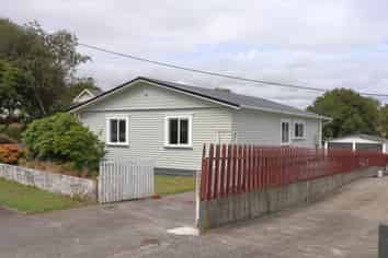 16 mills Street, Eltham