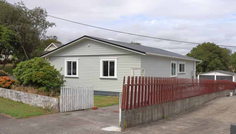 16 mills Street, Eltham