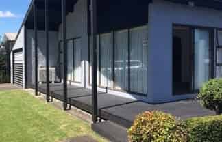 196 Fifteenth Avenue, Avenues