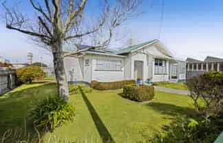 17 Grey Street, Hawera
