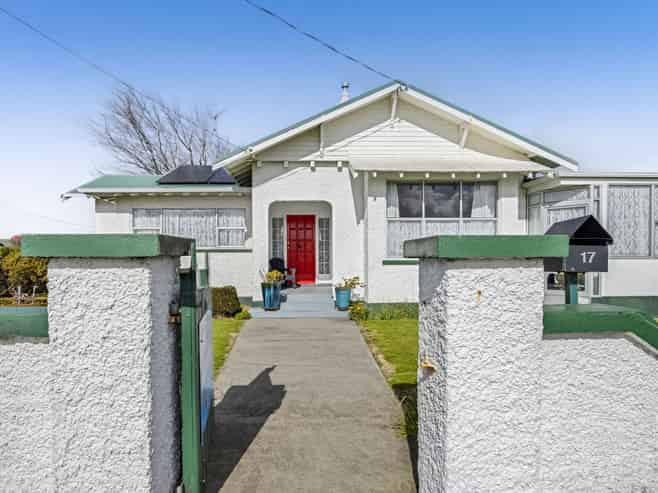 17 Grey Street, Hawera