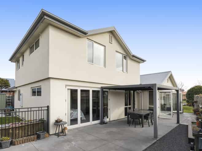 15 Becmead Drive, Harewood