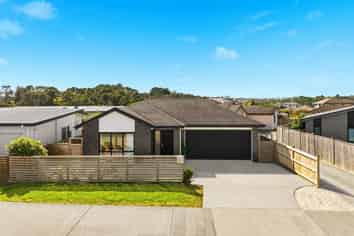4 Patrick Rice Drive, Swanson