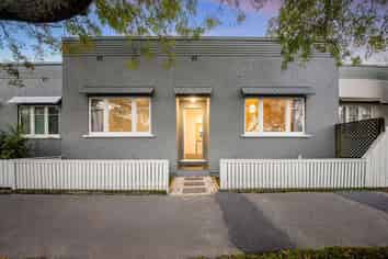 2/1103 Great North Road, Point Chevalier