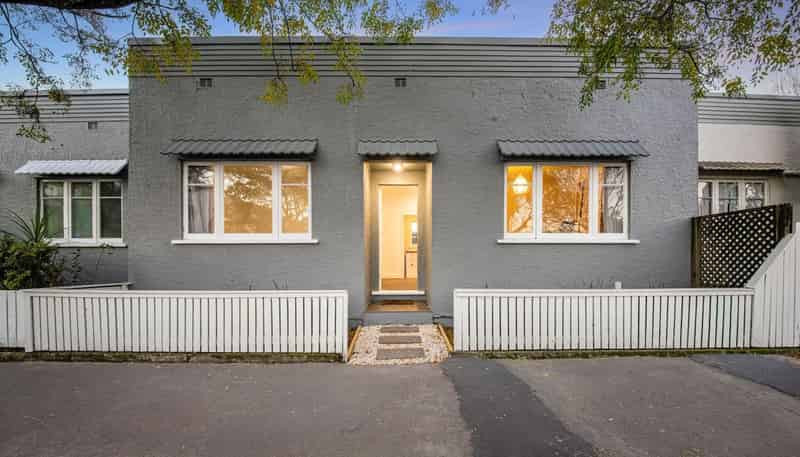 2/1103 Great North Road, Point Chevalier