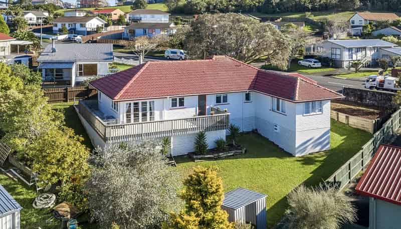 77 West Harbour Drive, West Harbour
