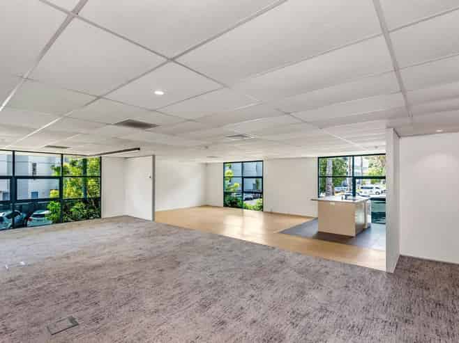Bright Mount Eden Office