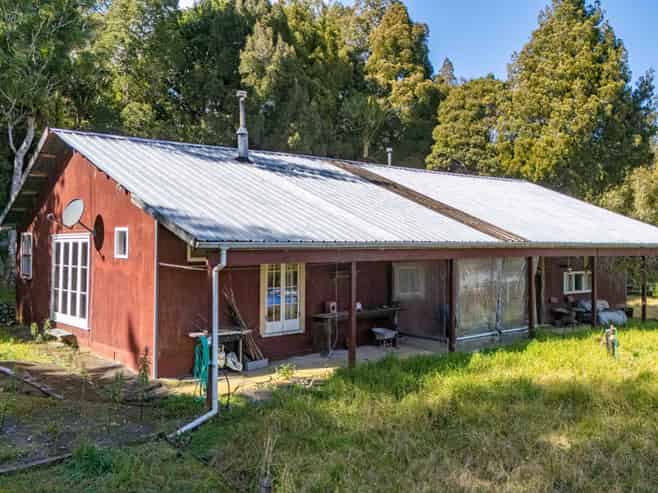 26 Mamari Road, Broadwood