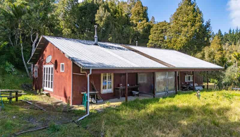 26 Mamari Road, Broadwood