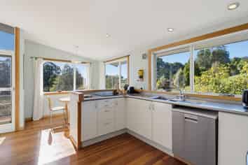 2484 Moutere Highway, Upper Moutere