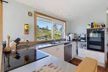 2484 Moutere Highway, Upper Moutere