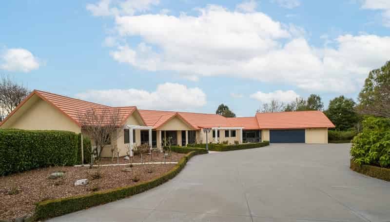55 Regents Park Drive, Casebrook