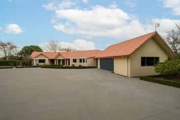 55 Regents Park Drive, Casebrook