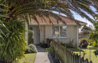 4 Preston Drive, Katikati