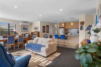 3 Piwakawaka Drive, Stoke