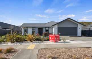 3 Piwakawaka Drive, Stoke