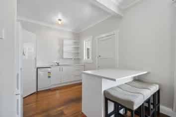11 Lyndhurst Street, Takaro