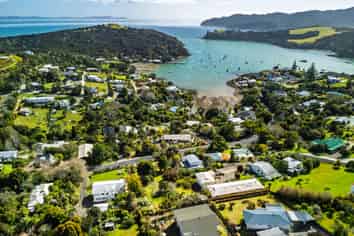 24 Beach Road, Mangonui