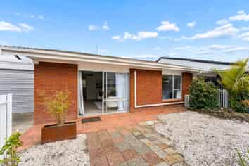 21B Moenui Avenue, Orewa