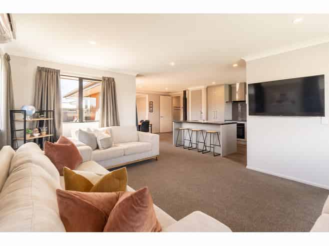 27 Lakeland Avenue, Twizel