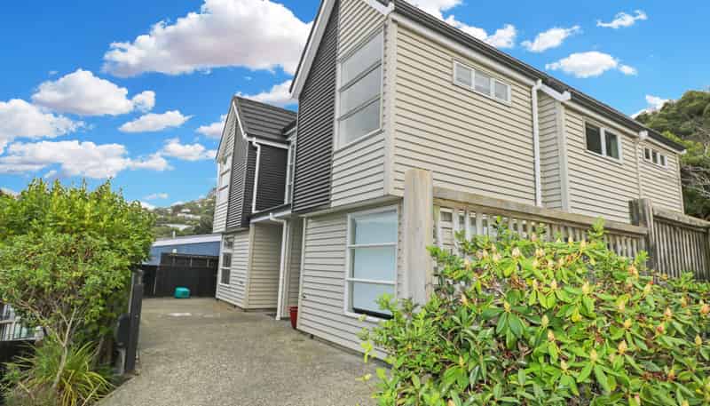 2/97A Waikowhai Street , Ngaio