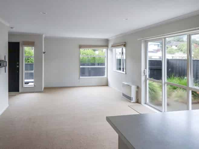 2/97A Waikowhai Street , Ngaio