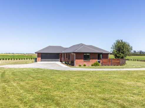 2217 Old West Coast Road, Kirwee