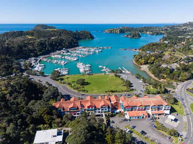 285 and 32 Matapouri Road, Tutukaka