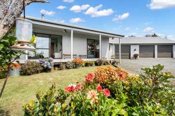 285 and 32 Matapouri Road, Tutukaka