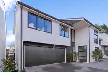 17B Gorrie Avenue, Epsom