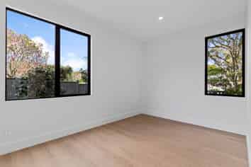 17B Gorrie Avenue, Epsom