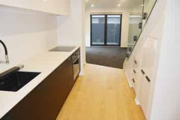 97 Canon St, Saint Albans