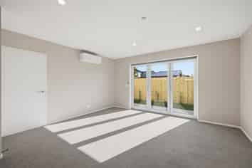 1/3A Humboldt Street, Sydenham