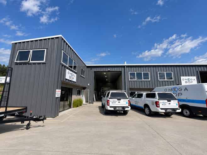 Modern tilt slab warehouse. Flexible lease options