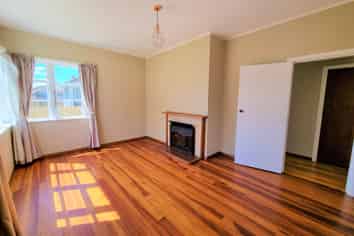 22 Tyne Street, Roslyn